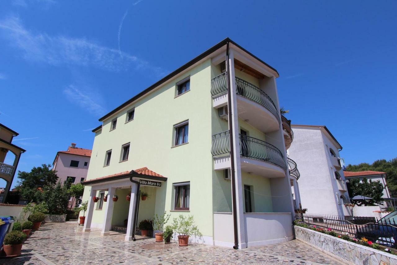 Apartments Villa Mara Ровінь Екстер'єр фото