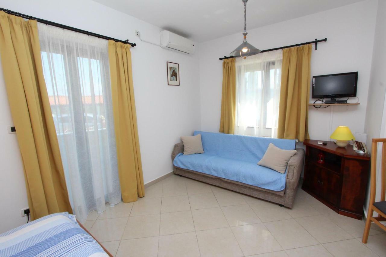 Apartments Villa Mara Ровінь Екстер'єр фото