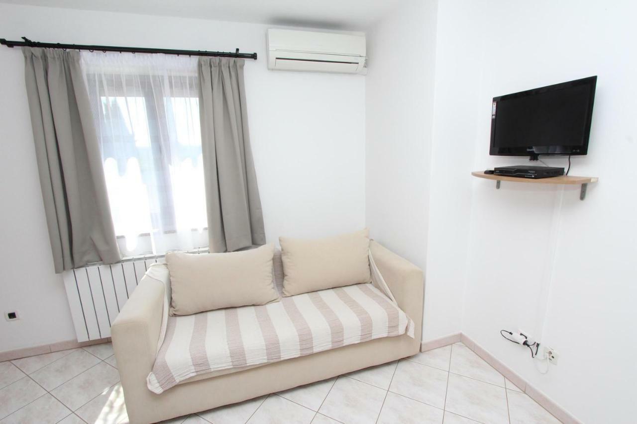Apartments Villa Mara Ровінь Екстер'єр фото